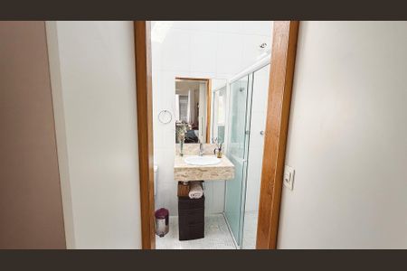 Casa à venda com 240m², 4 quartos e 4 vagasBanheiro da Suíte 2