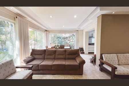 Sala de casa para alugar com 4 quartos, 240m² em Santa Teresinha, São Paulo