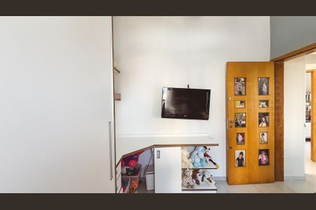 Casa à venda com 240m², 4 quartos e 4 vagasQuarto 2