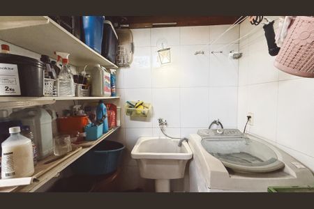 Casa à venda com 240m², 4 quartos e 4 vagasÁrea de Serviço