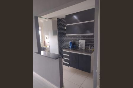 Cozinha de apartamento à venda com 2 quartos, 53m² em Del Castilho, Rio de Janeiro