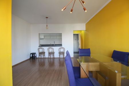 Apartamento para alugar com 76m², 3 quartos e 2 vagasSala