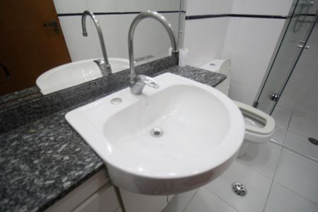 Apartamento para alugar com 76m², 3 quartos e 2 vagasBanheiro Social