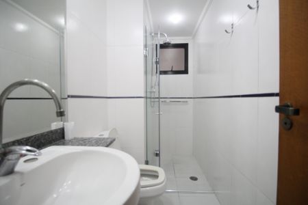 Apartamento para alugar com 76m², 3 quartos e 2 vagasBanheiro Social