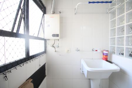 Apartamento para alugar com 76m², 3 quartos e 2 vagasÁrea de Serviço