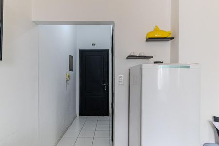 Studio à venda com 27m², 1 quarto e sem vaga Studio à venda com 27m², 1 quarto e sem vagaCozinha