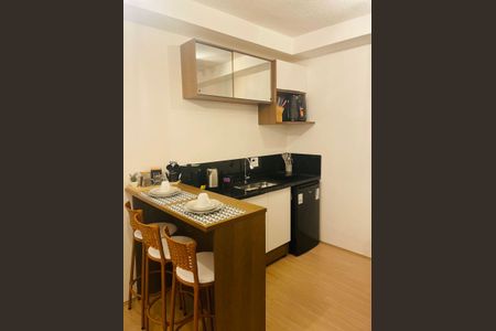 Cozinha de kitnet/studio para alugar com 1 quarto, 37m² em Santo Cristo, Rio de Janeiro