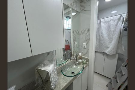 Apartamento à venda com 85m², 3 quartos e 1 vagaLavabo