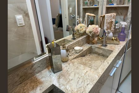 Apartamento à venda com 85m², 3 quartos e 1 vagaBanheiro da Suíte