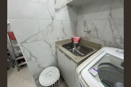 Apartamento à venda com 85m², 3 quartos e 1 vagaÁrea de Serviço