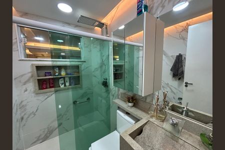 Apartamento à venda com 85m², 3 quartos e 1 vagaBanheiro Social