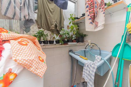 Apartamento à venda com 49m², 2 quartos e sem vagaCozinha e Área de Serviço