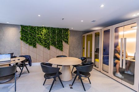 Apartamento para alugar com 70m², 2 quartos e 1 vagaCo-working