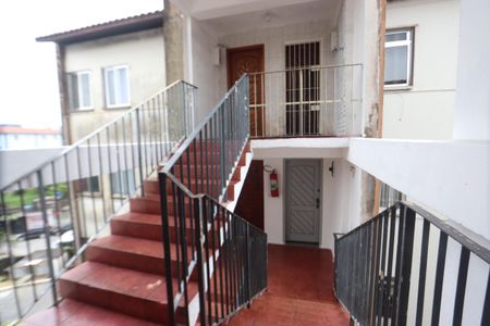 Apartamento à venda com 43m², 2 quartos e 1 vagaEscadas