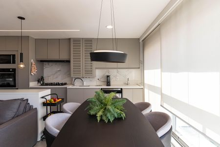 Apartamento à venda com 80m², 2 quartos e 1 vaga Apartamento à venda com 80m², 2 quartos e 1 vagaVaranda