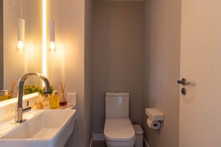 Apartamento à venda com 80m², 2 quartos e 1 vaga Apartamento à venda com 80m², 2 quartos e 1 vagaLavabo