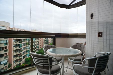 Varanda de apartamento à venda com 1 quarto, 138m² em Barra da Tijuca, Rio de Janeiro