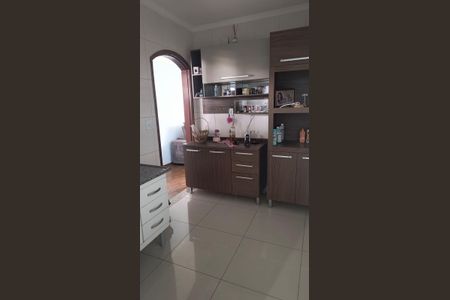 Casa para alugar com 55m², 2 quartos e sem vaga Casa para alugar com 55m², 2 quartos e sem vagaCozinha