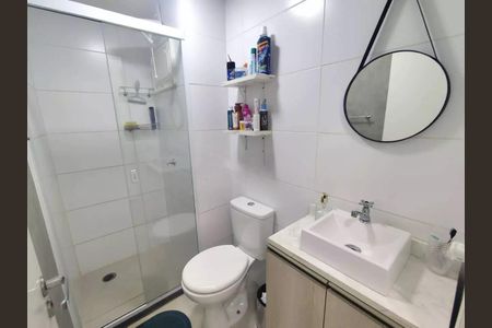 Apartamento à venda com 35m², 2 quartos e sem vagaBanheiro