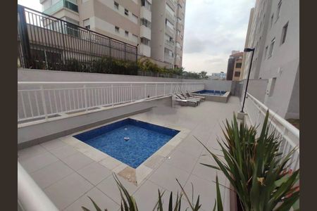 Apartamento à venda com 35m², 2 quartos e sem vagaÁrea comum