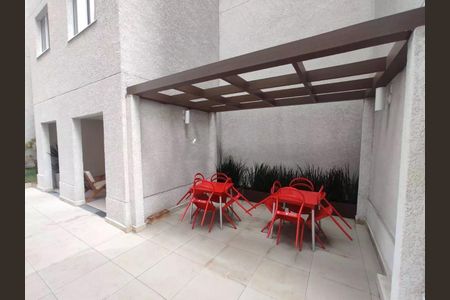 Apartamento à venda com 35m², 2 quartos e sem vagaÁrea comum