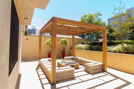 Apartamento para alugar com 40m², 1 quarto e 1 vaga Apartamento para alugar com 40m², 1 quarto e 1 vagaÁREA COMUM - PERGOLADO