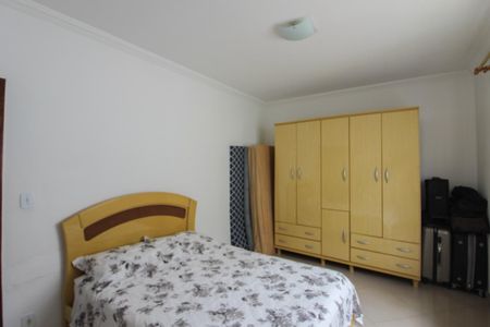 Casa à venda com 800m², 4 quartos e 5 vagasQuarto 1