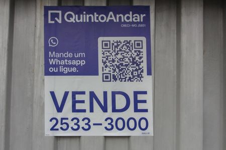 Casa à venda com 800m², 4 quartos e 5 vagasPlaquinha Instalada