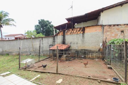 Casa à venda com 800m², 4 quartos e 5 vagasQuintal