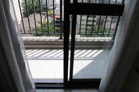 Varanda de kitnet/studio para alugar com 1 quarto, 28m² em Liberdade, São Paulo