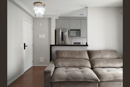Sala com cozinha americana de apartamento para alugar com 2 quartos, 52m² em Tatuapé, São Paulo