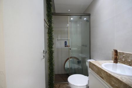 Apartamento à venda com 83m², 3 quartos e 1 vagaBanheiro Social