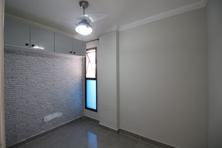 Apartamento à venda com 83m², 3 quartos e 1 vagaQuarto 2