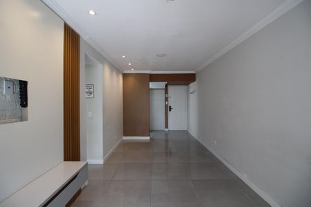 Apartamento à venda com 83m², 3 quartos e 1 vagaSala