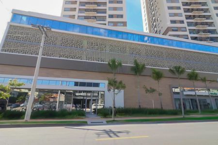 Apartamento para alugar com 61m², 2 quartos e 1 vagaFachada