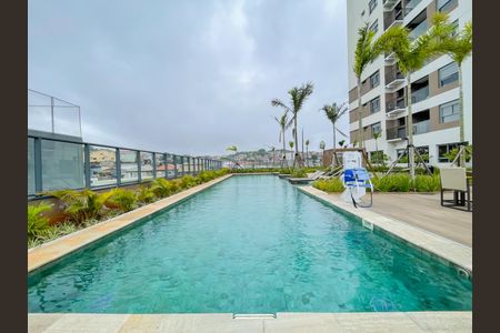 Apartamento para alugar com 61m², 2 quartos e 1 vagaÁrea comum - Piscina