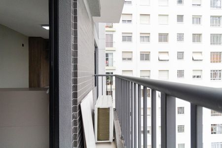 Studio para alugar com 30m², 1 quarto e sem vaga Studio para alugar com 30m², 1 quarto e sem vagaVaranda