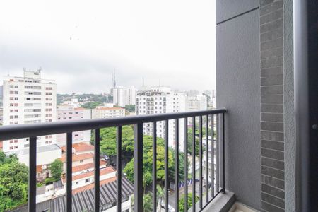 Studio para alugar com 30m², 1 quarto e sem vaga Studio para alugar com 30m², 1 quarto e sem vagaVaranda