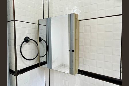 Casa para alugar com 80m², 3 quartos e sem vagaBanheiro da Suíte