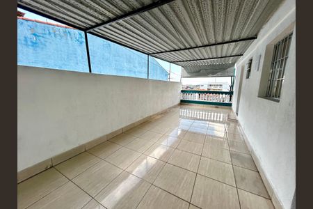 Casa para alugar com 80m², 3 quartos e sem vagaÁrea de Serviço - Quintal 