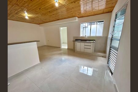 Casa para alugar com 80m², 3 quartos e sem vagaCozinha