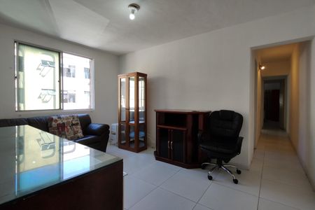 Sala de apartamento para alugar com 2 quartos, 58m² em Pechincha, Rio de Janeiro