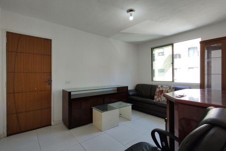 Sala de apartamento para alugar com 2 quartos, 58m² em Pechincha, Rio de Janeiro