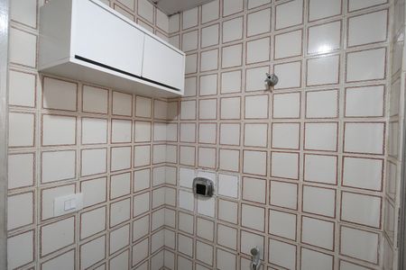 Apartamento à venda com 58m², 2 quartos e 1 vagaBanheiro Social