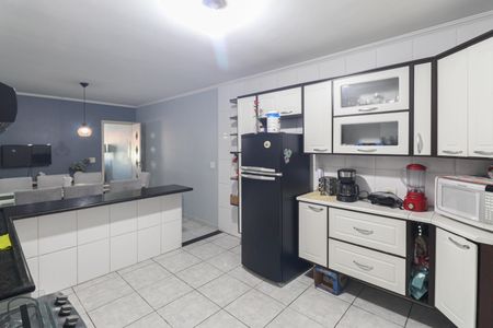 Casa à venda com 124m², 3 quartos e 3 vagasCozinha