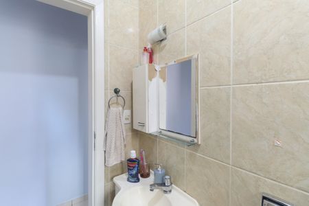 Casa à venda com 124m², 3 quartos e 3 vagasBanheiro 2