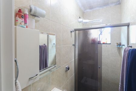 Casa à venda com 124m², 3 quartos e 3 vagasBanheiro 2