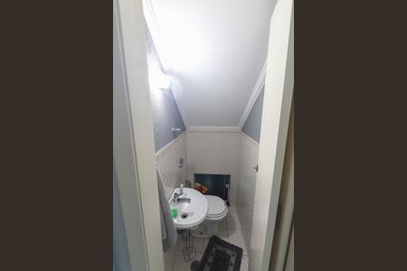Casa à venda com 124m², 3 quartos e 3 vagasLavabo