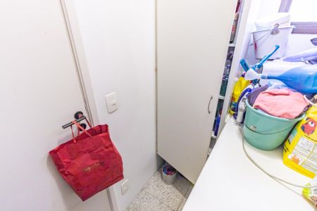 Apartamento para alugar com 90m², 3 quartos e 2 vagasQuarto de Serviço