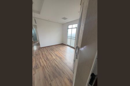 Sala de apartamento à venda com 2 quartos, 55m² em Havaí, Belo Horizonte